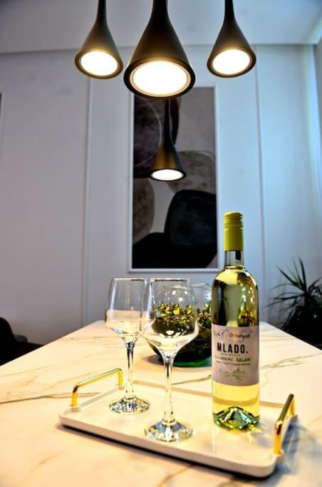 Nino Luxury Apartment Záhřeb Exteriér fotografie